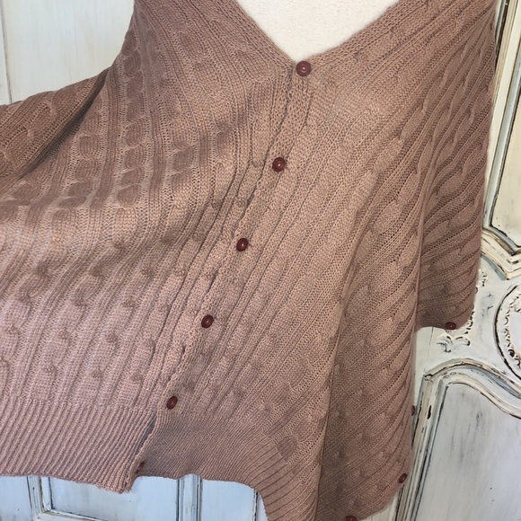 Dusty Mauve Cable Knit Button Details Scarf - Picture 3 of 7